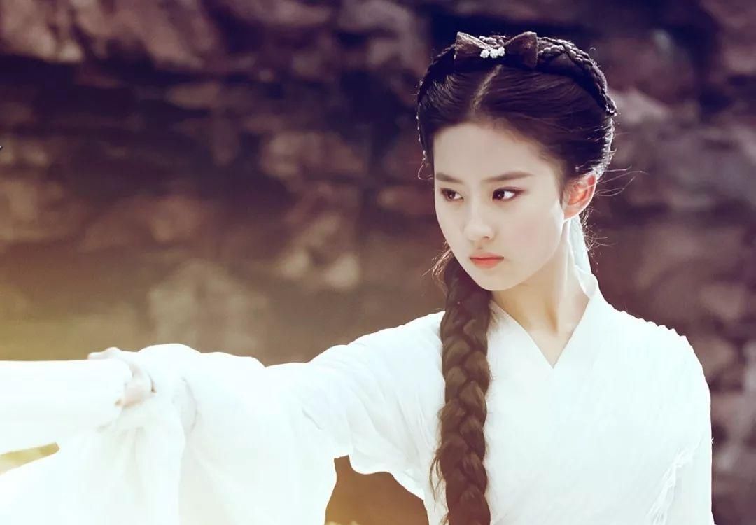 故事|刘亦菲，又红了丨百家故事