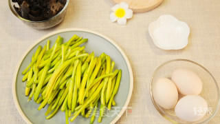  好吃|黄花菜炒鸡蛋丨健康养生又好吃！！