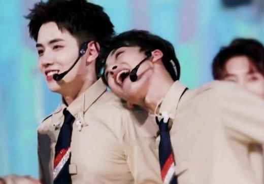  公费|鹅厂偶像剧式综艺曝光！任豪姜贞羽公费恋爱，这事何洛洛知道吗？