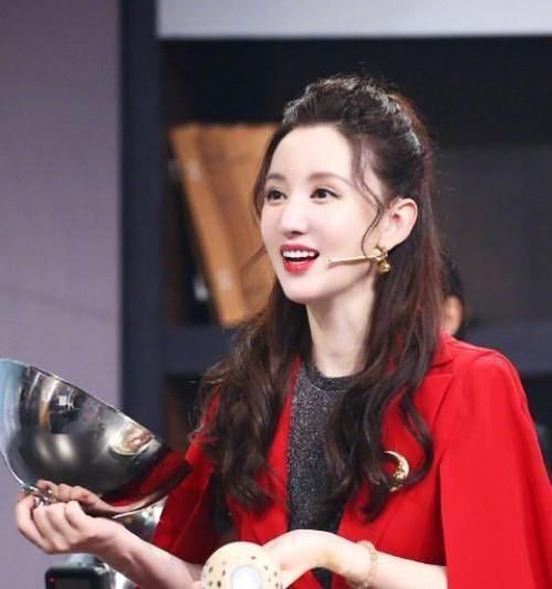  爆笑|点击就看浪姐之爆笑喜剧人张萌