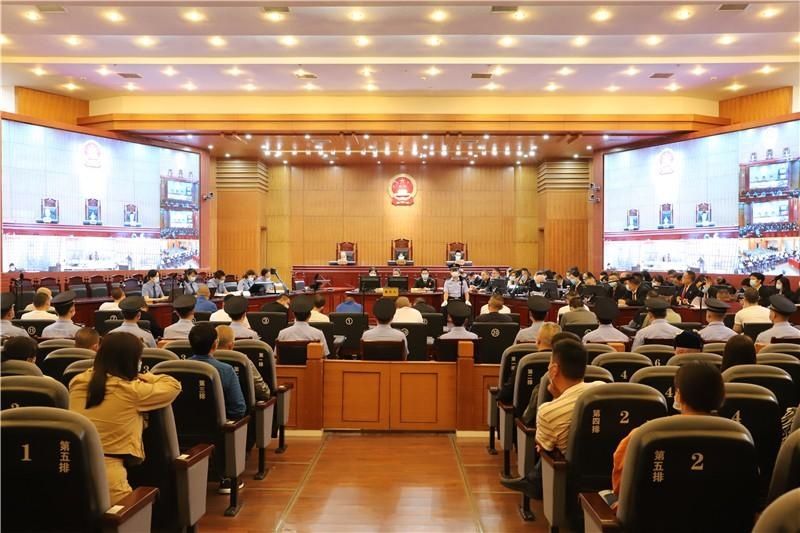 黑案|雅安建市以来最大涉黑案宣判 45人获刑其中3人被判无期