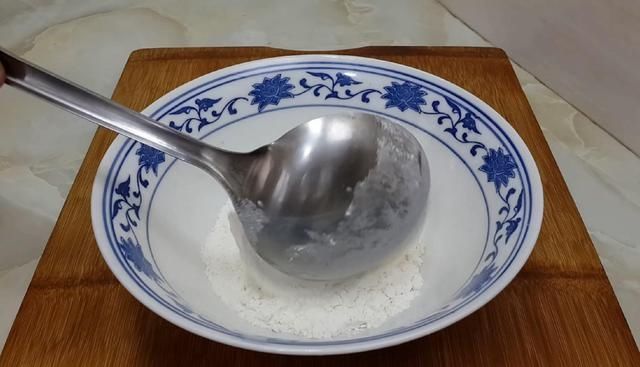  面包|面包这样做才好吃，加4个鸡蛋，蓬松暄软又香甜，学会能开店了