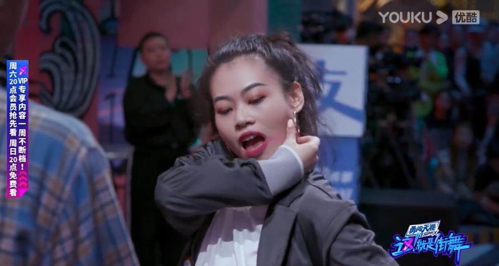  王一博|女孩子们挖空心思想吸引王一博，直男王一博是这么回应的