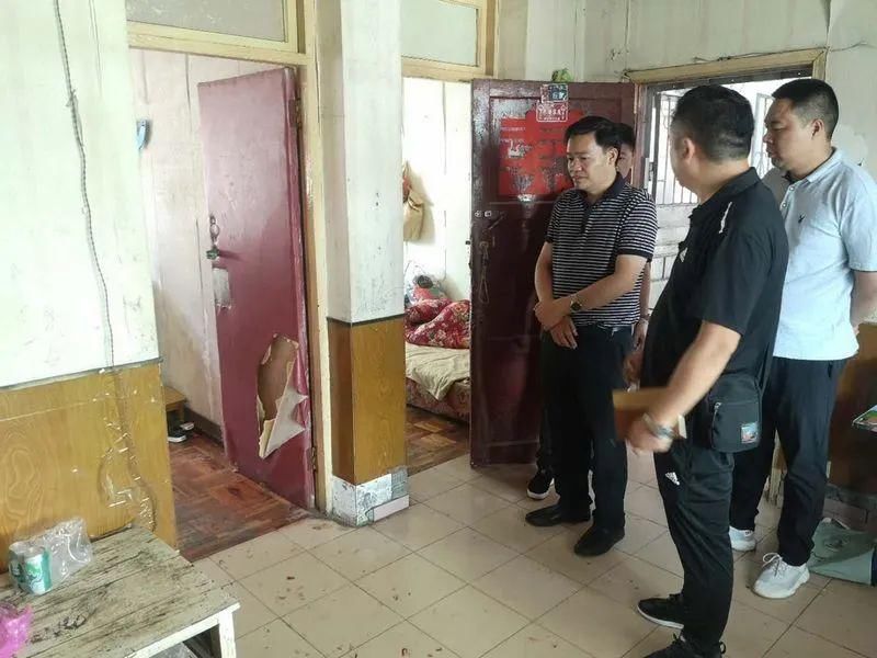 抢劫|男子凌晨入室抢劫伤人 独山公安30小时迅速破案