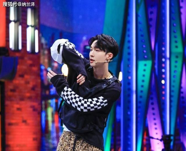  王一博|张艺兴街舞三暴露性格缺陷，“温室里的花朵”为何屡屡受挫？