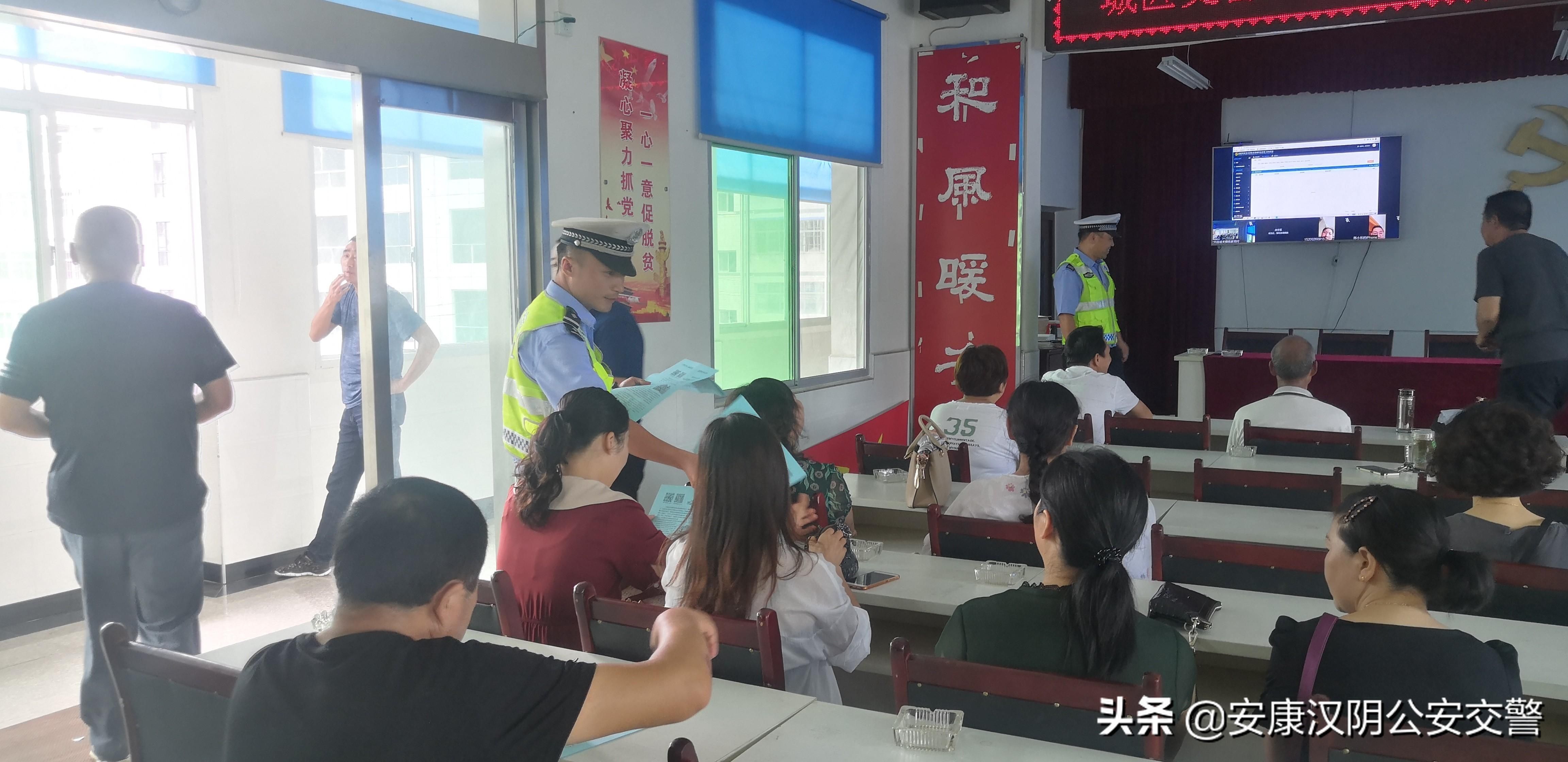 一盔|汉阴公安交警：利用农村“大喇叭”宣传“一盔一带”安全守护行动
