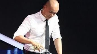  断送|《非诚勿扰》的金牌主持乐嘉，后来怎么把名声却彻底臭，断送前途