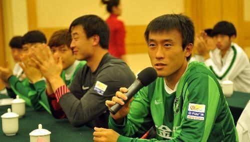  何去何从|建业神之操作惊呆球迷，新赛季的他们何去何从？