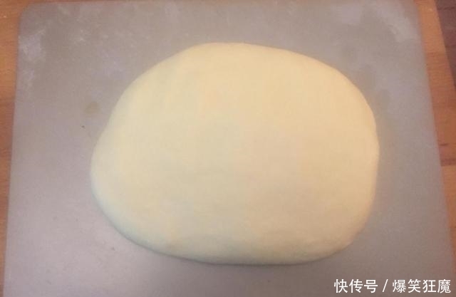 菠萝包|简单易做的一款小面包,清香酸甜不会腻,自己制作干净又卫生