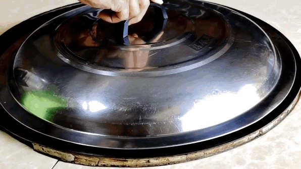 掉牙|铁锅炖,香掉牙没有256G的胃千万别来不扶墙出,算我输