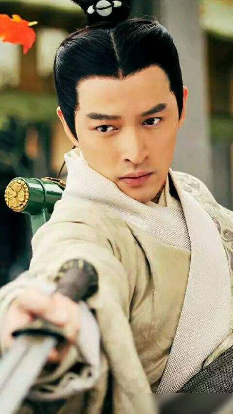  穿戴|以前一根头绳就能成就古装男神，现在穿戴再多也都是俗气不堪