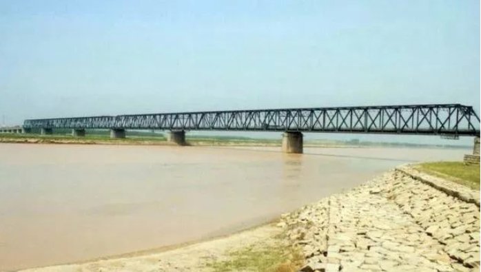  黑板|平阴家长，敲黑板！这堂防溺水安全课要认真学