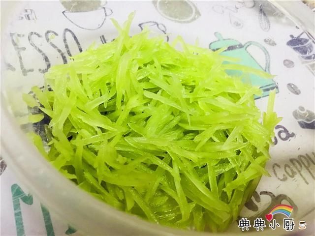  麻油|三伏天，坚持自己烧菜做饭，用心做，凉拌菜更下饭！