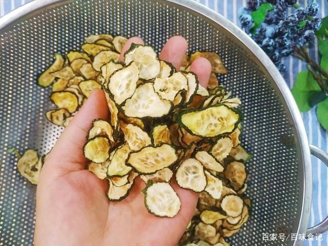 喜欢|入秋后,这菜才2元1斤,晒干囤起来,能吃大半年