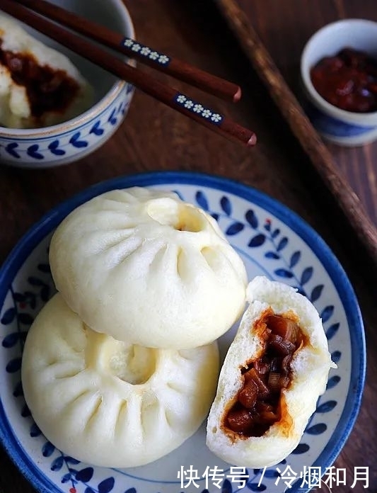 茄子|纯素馅大包子,比肉馅的汤汁丰富,吃着更香