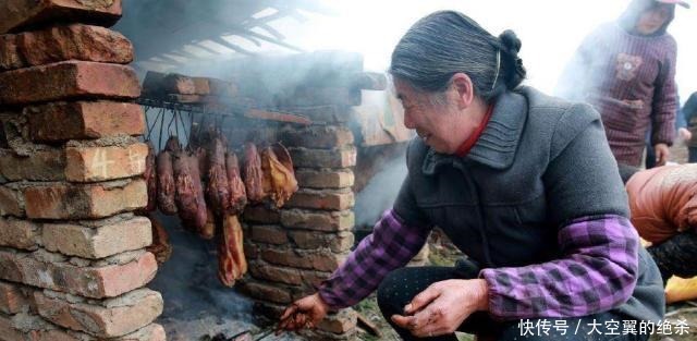 就可以|腌腊肉,只会加盐可不行,教您加点“它”,腊肉香软不腻,太美味