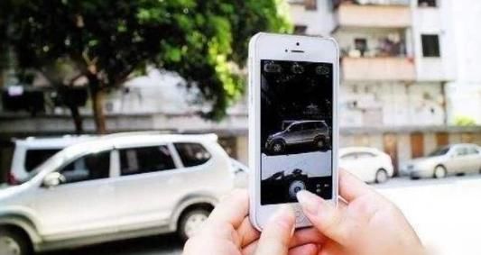 车主|“抄号族”遍布街头,一个月拿上万工资,却被无数车主记恨