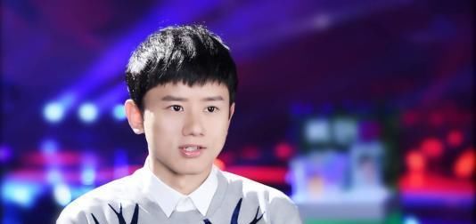  掩盖|张杰不在打不开电视，谢娜被宠成废物的背后，是恩爱还是掩盖？