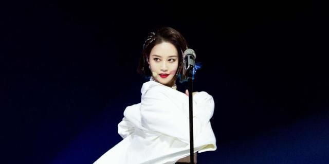 半吊子|王智读不懂赛制不丢人,用半吊子劈叉挑战王霏霏,这是哪来的自信