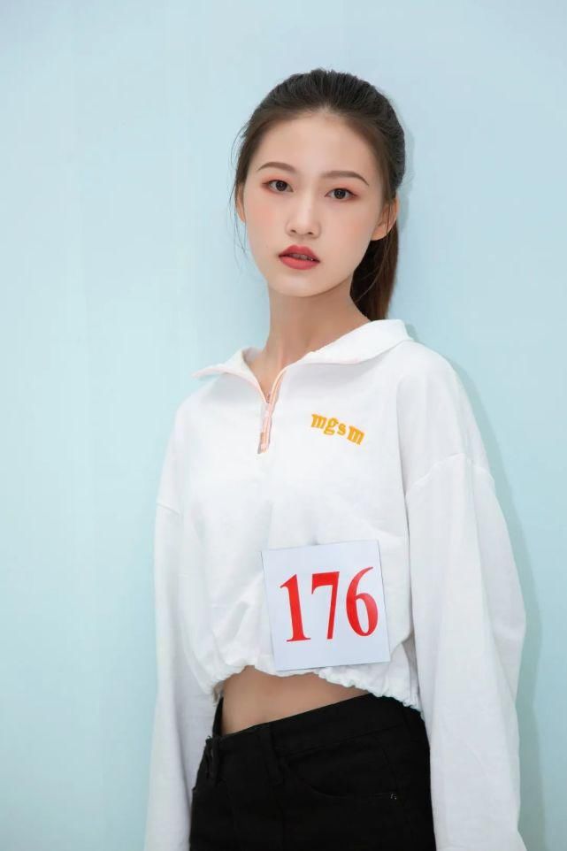  重庆|80位重庆小姐复赛选手齐亮相，小姐姐邀你投票喽！