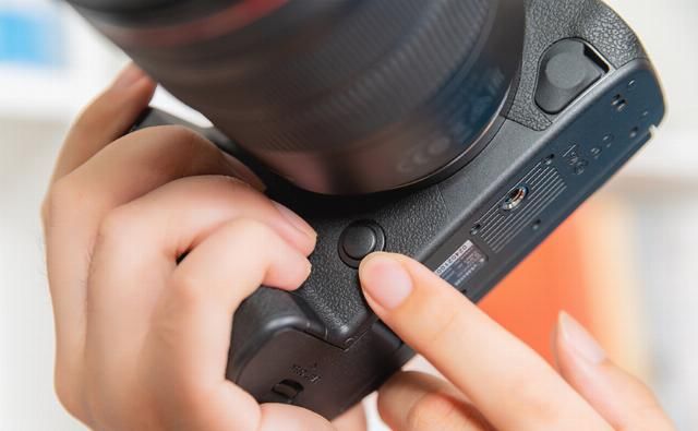  EOS|摄影摄像全能的干活利器 佳能EOS R5微单相机评测