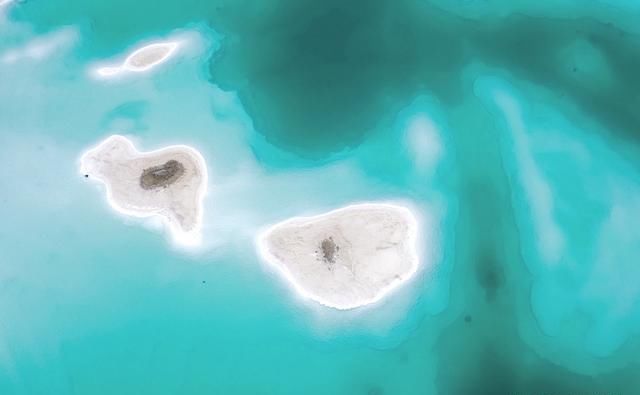  湖水|大柴旦：五彩谷天地雄奇之峻，翡翠湖水云婉约之华，柴达木探秘4