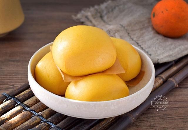  组织|一次发酵法做的南瓜馒头，表面光滑无凹陷，组织细腻，松软香甜