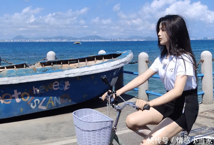 粉丝|孟美岐录制《跑男》,杨超越加入《中餐厅》,粉丝却只羡慕吴宣仪