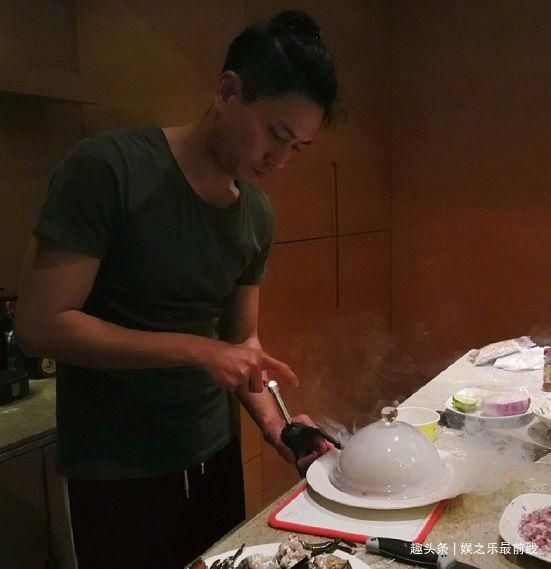  能手|40岁黄宗泽堪称厨房小能手，擅长下厨且厨艺出众，网友赞口不绝