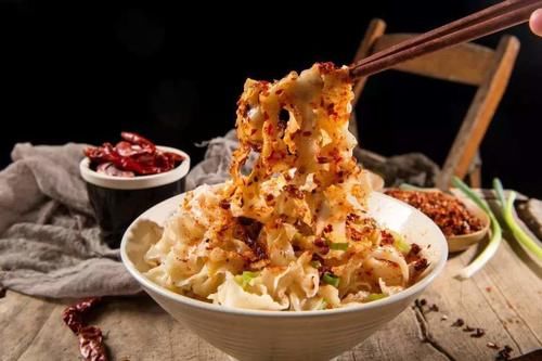 热干面|5座城市5碗面，都是家喻户晓的美食，你都吃过吗？没吃过就可惜了
