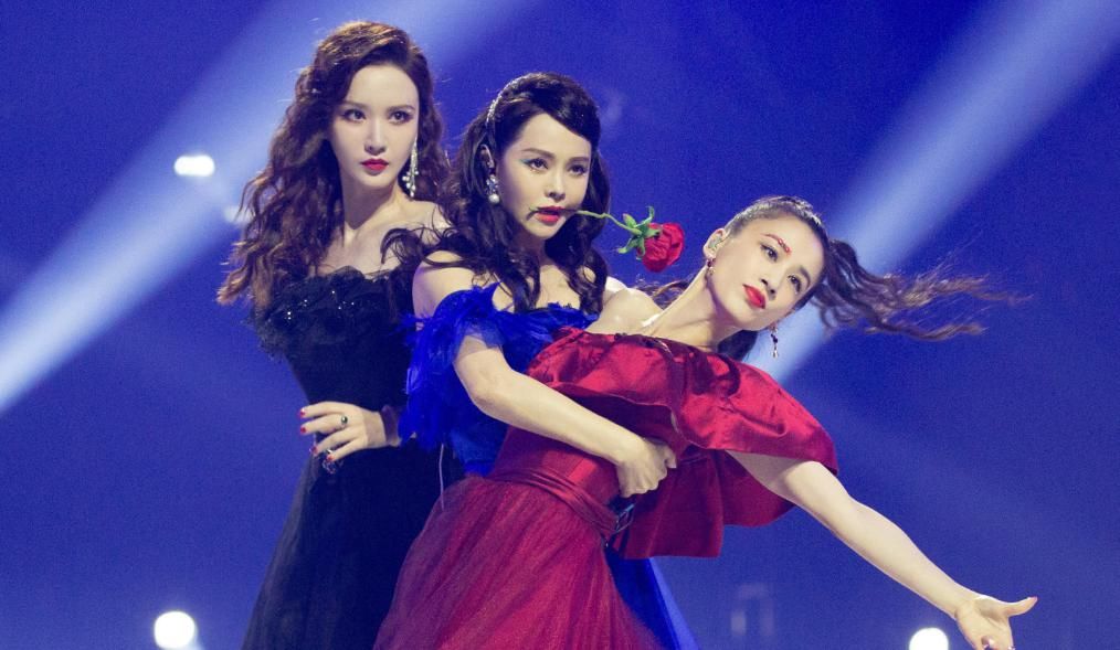  节目|《乘风破浪的姐姐》决赛规则太刺激 得黄圣依者得天下