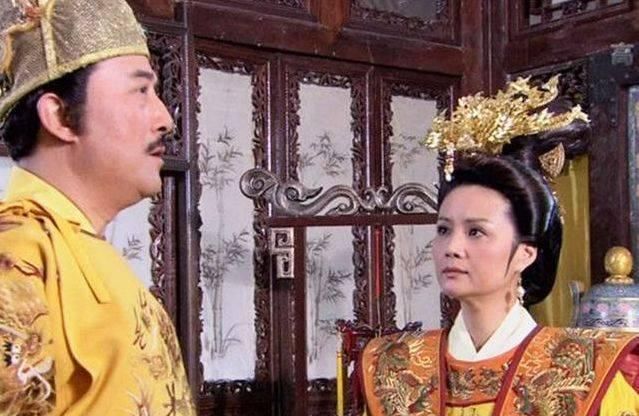 朱元璋|朱元璋：后宫不得干政！为何她敢踢翻板凳，真是前所未有