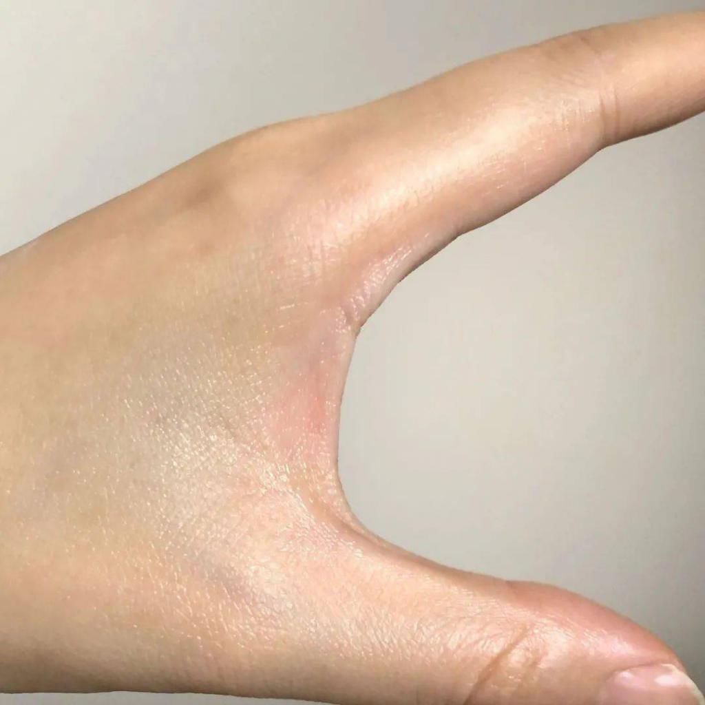 好好|美妆亲测丨凌晨3点才睡的你有在好好护理眼周嘛？