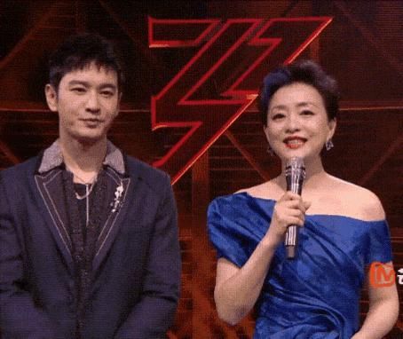  李斯|宁静C位出道却说想单飞！还无视李斯丹妮，黄晓明杨澜都救场无效