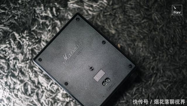 便携|小而智能,这是个「另类」的 Marshall 音箱