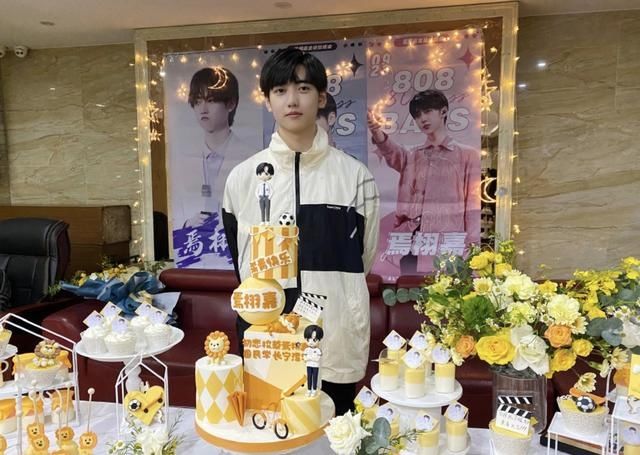  张子枫|北影表演实验班名单出炉 周琦、颜徐佳、夏梦、张子枫榜上有名