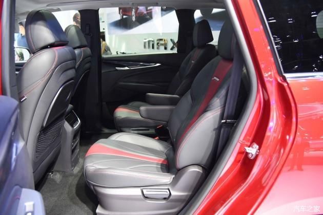  新款|售价9.18-15.811万 新款大通G50上市