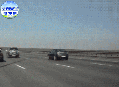  应急|现在还有人不知道应急车道的作用？