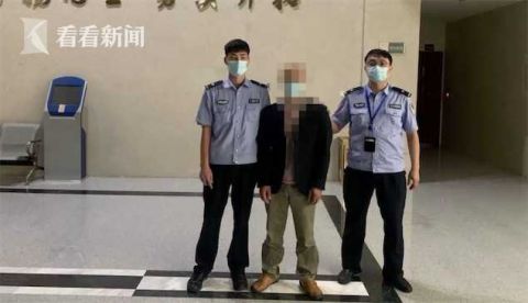 上交|"副局长"与情人同居卷走15万 骗来的钱上交老婆