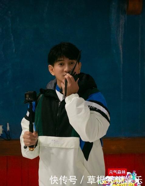 再战|《元气满满》胡军杨洋再战捉迷藏 黄明昊遭“嘲讽”