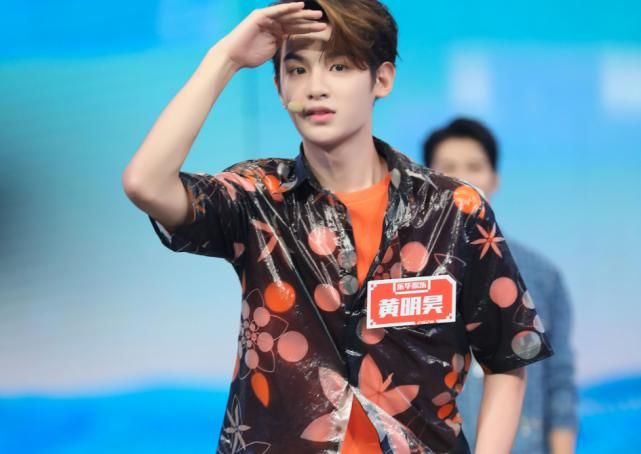  范丞丞|《跑男》年龄最小的5位嘉宾：周震南范丞丞上榜，最后一位仅11岁