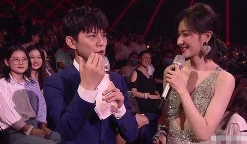  拉垮|万茜，以一己之力拉垮姐姐评分，节目组不惜一切也救不了她！