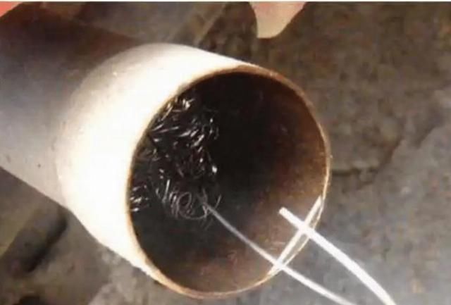  钢丝|车位被占业主怒塞“钢丝球”，车主取车时反问：有没有素质