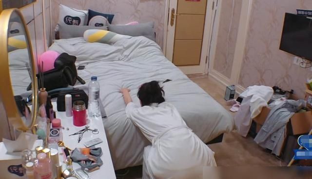  细节|最不适合上综艺的明星，不注意细节观众大跌眼镜，情商低场面尴尬