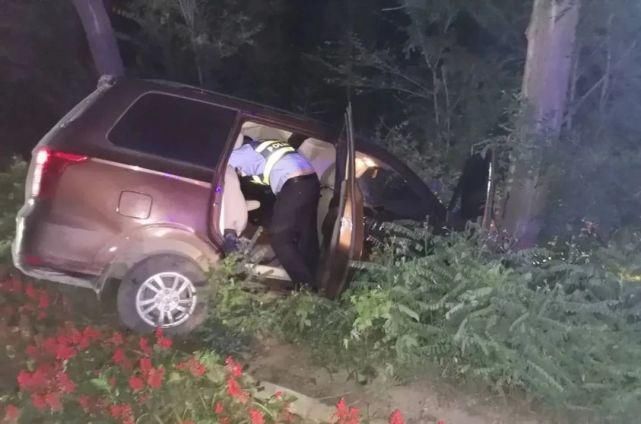 救助|快速出警抢时间 救助伤者暖人心