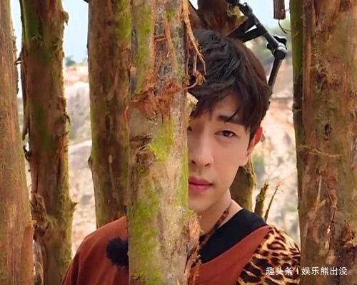  蔡徐坤|《奔跑吧》蔡徐坤、《极限挑战》邓伦，两大流量谁对节目更重要？