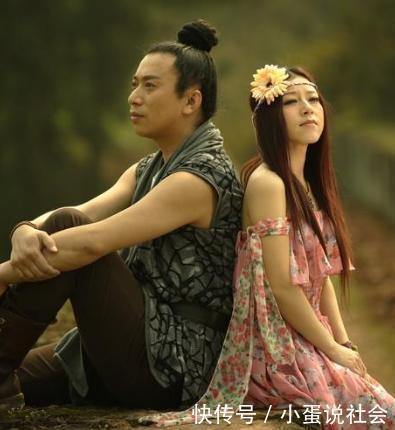 备受关注|从星光大道冠军到直播无人问津,安与骑兵经历了什么