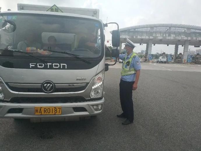 危化品|两客一危一货 | 危化品运输车辆专项整治!持续不断!