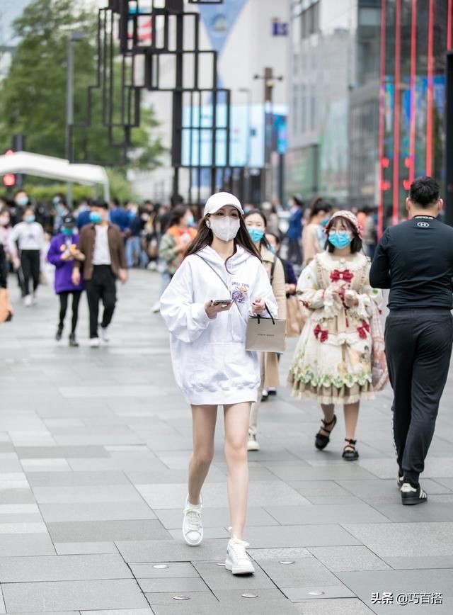  搭配|夏日脱单穿搭合集，小格调小性感才吸引人，单身妹子千万别错过