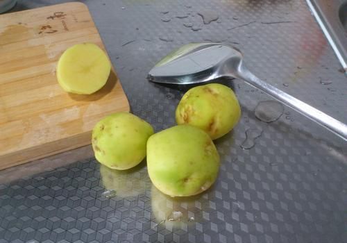 搭配|土豆不能和鸡蛋一起吃,容易产生有毒物质?营养师却经常这样搭配